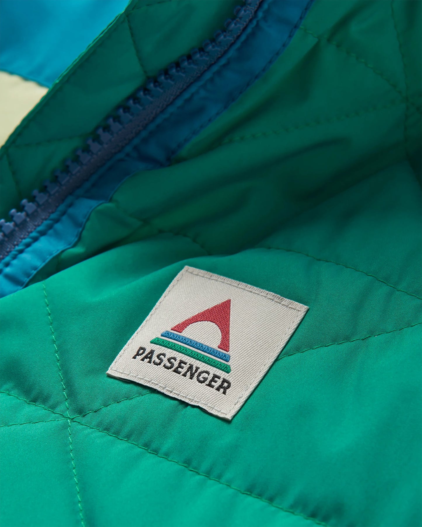 Trace Recycled Insulator 2.0 Smock - Greenlake