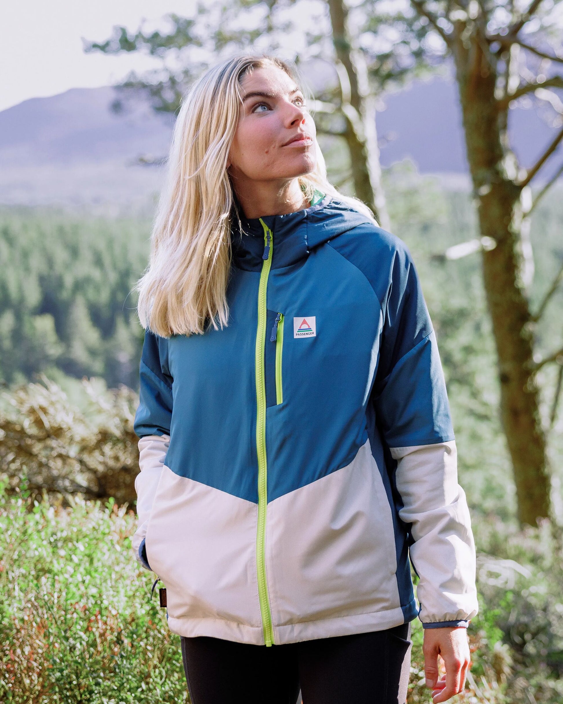 Shasta Light Thermore® Insulated Jacket - Tidal Blue/Blue Steel/Birch