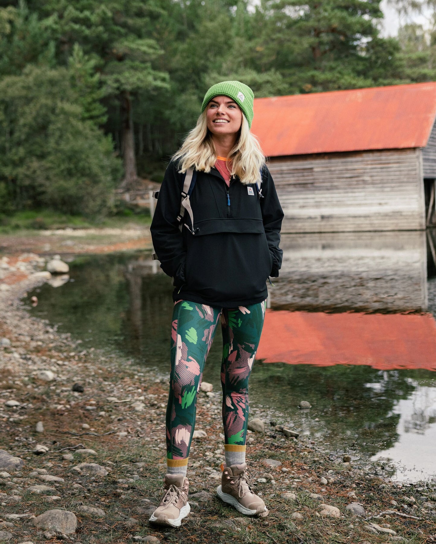 Mantra Recycled Active Legging - Abstract Mountain Fir Tree